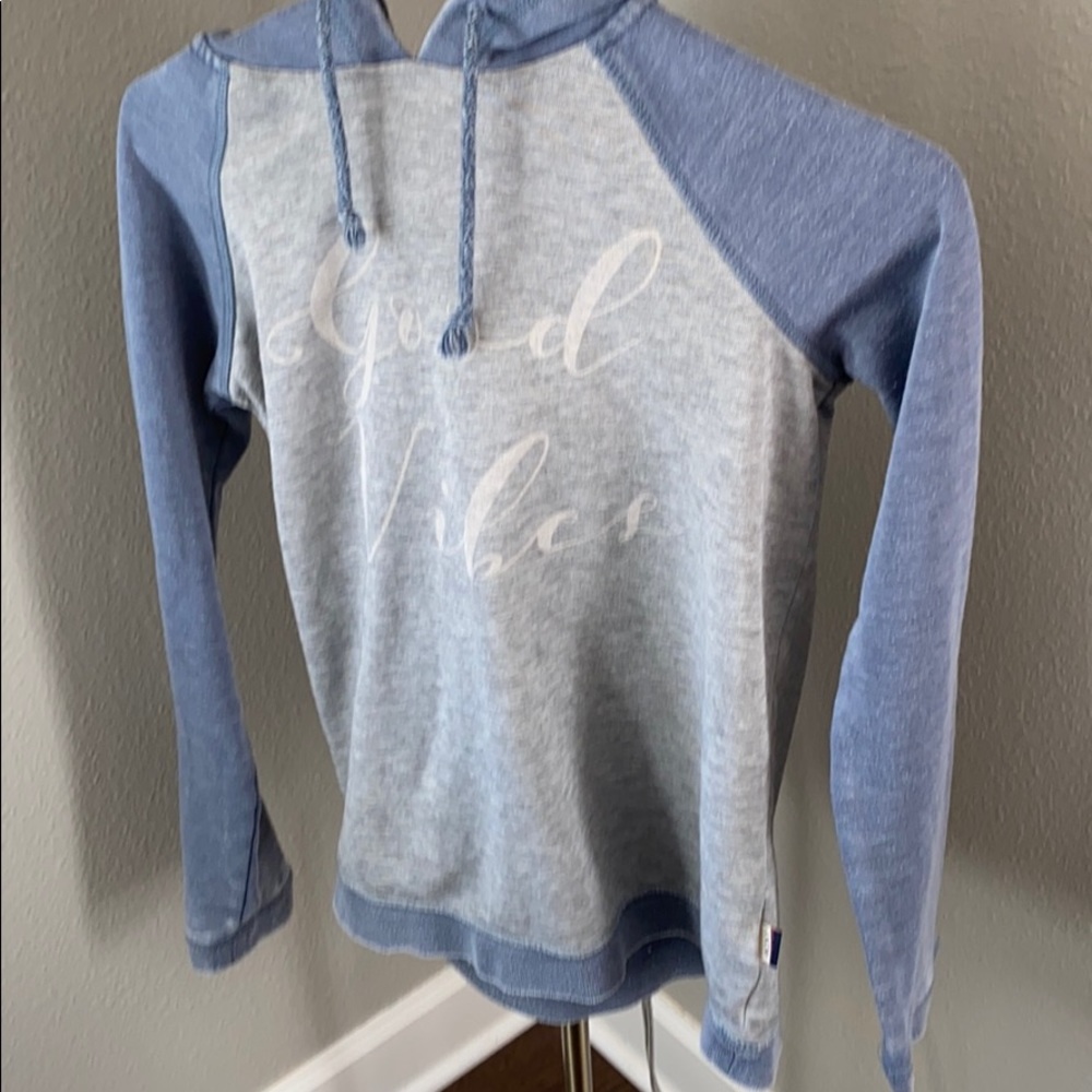 Good Vibes sweatshirt